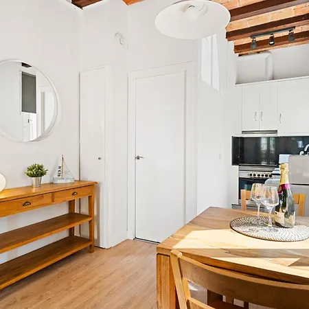 Lodging Apartments Beach Studio 22 Barcelona Exterior photo